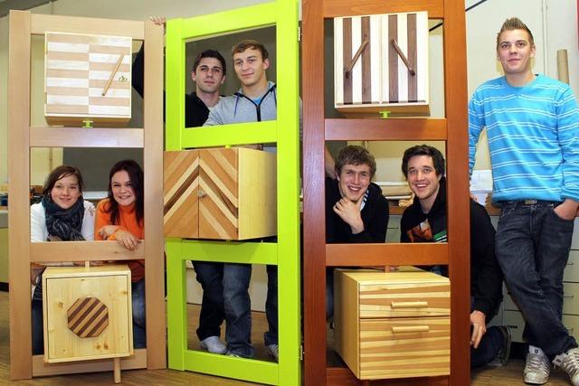 Schne Ksten aus Holz