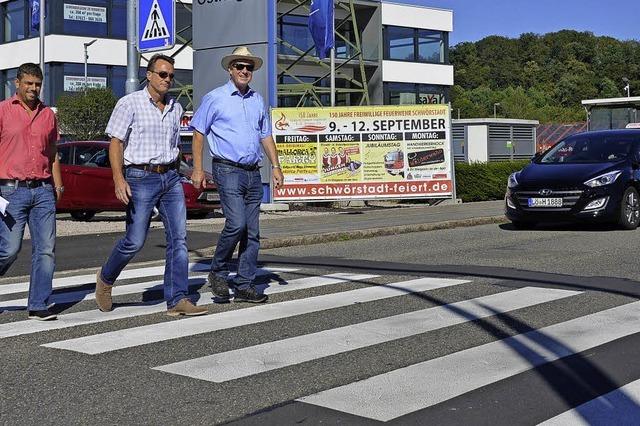 Stadt richtet drei neue Zebrastreifen ein