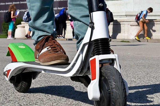 Wo sollen E-Scooter künftig fahren dürfen? | Foto: dpa Wo sollen E-Scooter künftig fahren dürfen? | Foto: dpa