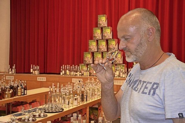 Auch Moosbeeren und Speierling im Glas