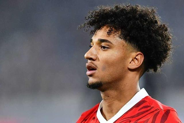Kevin Schade verlngert Vertrag beim SC Freiburg vorzeitig