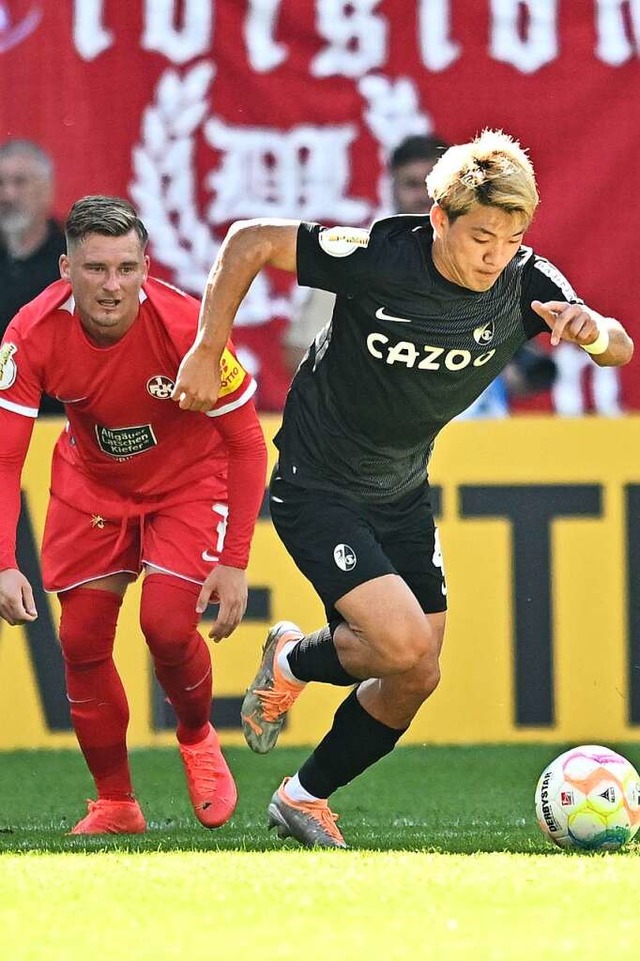 Wenn Ritsu Doan (rechts) antritt, kann der Gegner oft nur hinterherschauen. | Foto: Achim Keller Wenn Ritsu Doan (rechts) antritt, kann der Gegner oft nur hinterherschauen. | Foto: Achim Keller