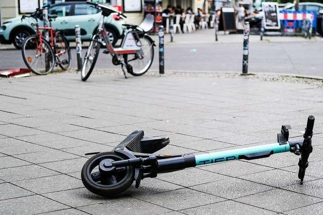 Betrunkener E-Scooter-Fahrer beleidigt in Lrrach Polizisten