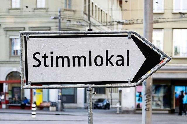 Schweiz erlebt bei Parlamentswahl einen deutlichen Rechtsruck