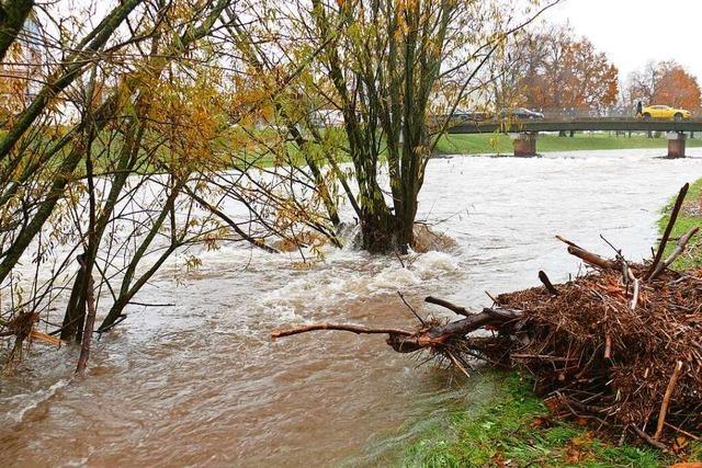 Dauerregen fhrt zu Hochwasser im Kreis Emmendingen
