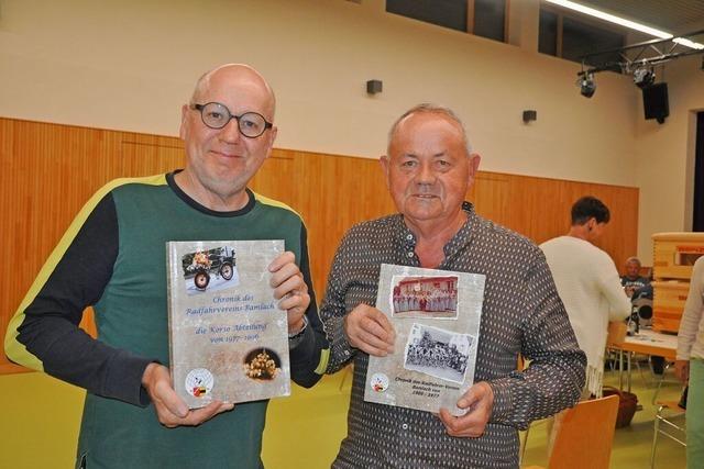 Bamlacher Radsportler, die auch mal Theater machen