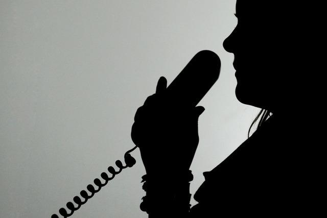 Polizisten haben in Lrrach einen Mann gefasst, der an Schockanrufen beteiligt sein soll
