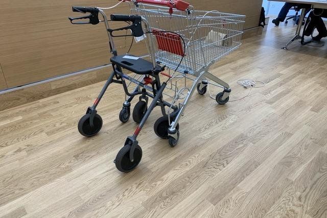 So setzte der Denzlinger Angeklagte seinen Rollator unter Strom und machte ihn zur tdlichen Gefahr