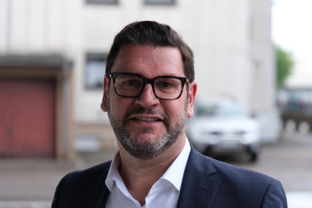 Lorenzo Grandinetti will, dass Wohnen in Denzlingen wieder bezahlbar wird und das Mach' Blau bezahlbar bleibt