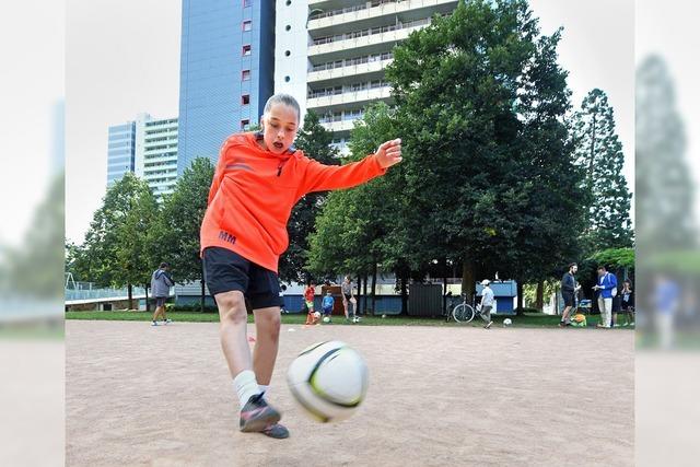 Freiburg-Landwasser zhlt nun als Sport-Quartier – und wird regelmig vom Kick-Mobil besucht
