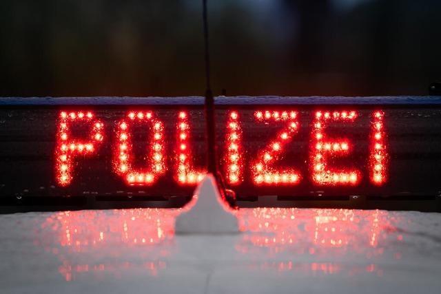 Zeugen in Staufen gesucht nach Vorfall im Kreisverkehr