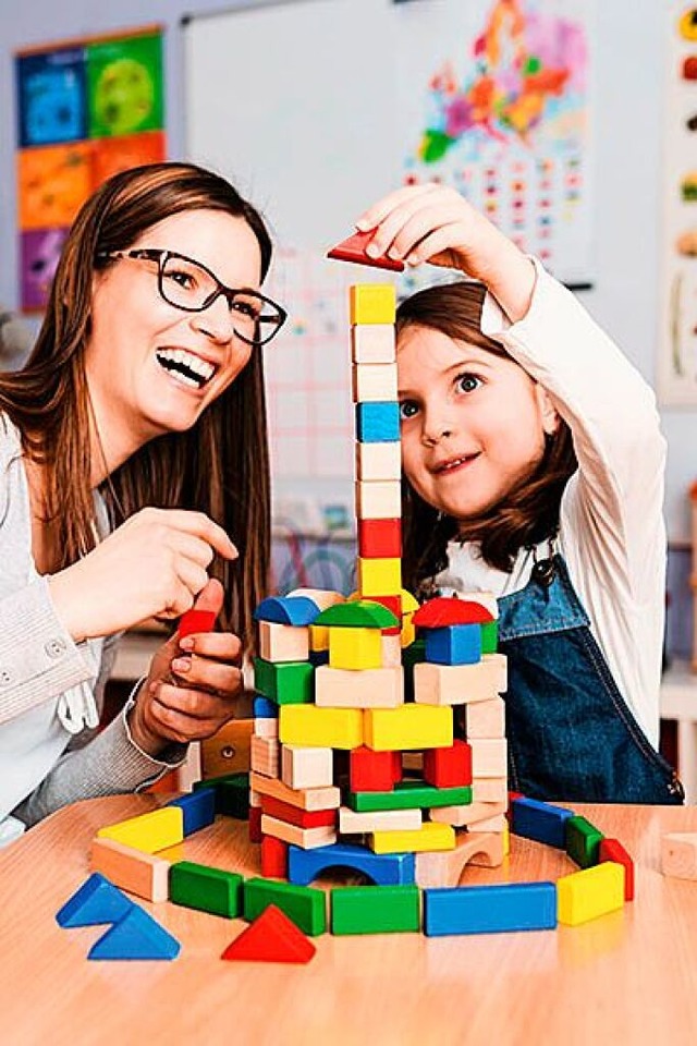 Ein FSJ oder BFD bei der Caritas ist e...it mit Kindern Erfahrungen zu sammeln.  | Foto: lordn  (stock.adobe.com)
