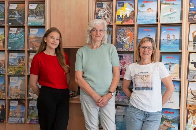 Das Team und Susanne Will (r.) freuen sich auf reiselustige Kunden. | Foto: Volker Münch Das Team und Susanne Will (r.) freuen sich auf reiselustige Kunden. | Foto: Volker Münch