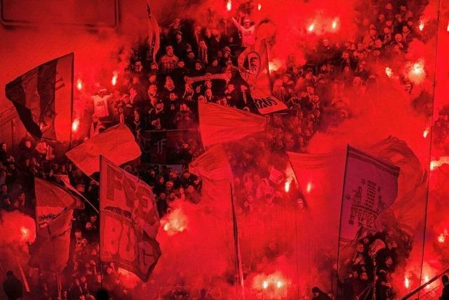 SC Freiburg muss fr Pyrotechnik seiner Fans 123.000 Euro Strafe zahlen