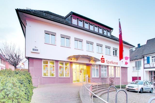 Zwei Praxen ziehen in das bisherige Sparkassen-Gebude in der Ettenheimer Innenstadt