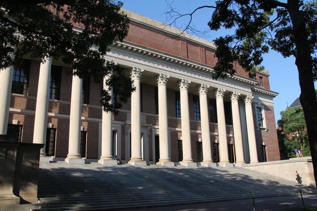 Trump-Regierung: Auslnder drfen nicht in Harvard studieren