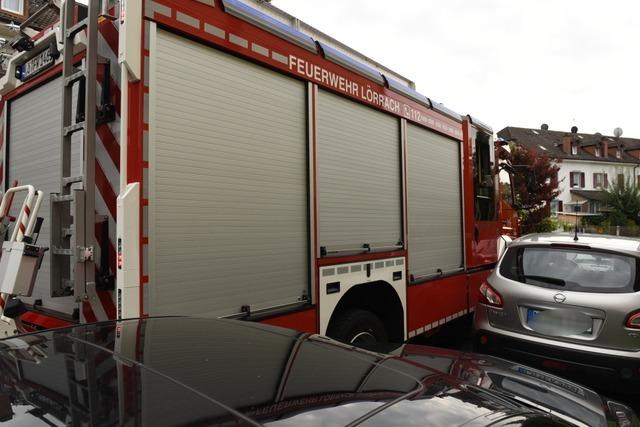 Elterntaxis behindern Feuerwehreinsatz in der Nhe der Hellbergschule in Lrrach-Brombach