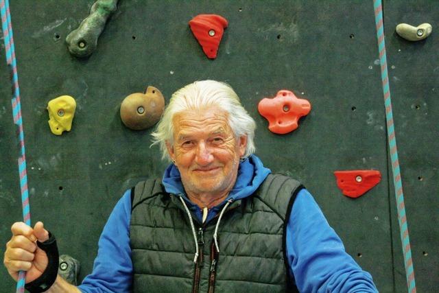 Der Bahlinger Outdoor-Kletterer Thomas Grimm ist mit 71 unermdlich im Einsatz – von der Jugendbergwacht zum Klettermentoring
