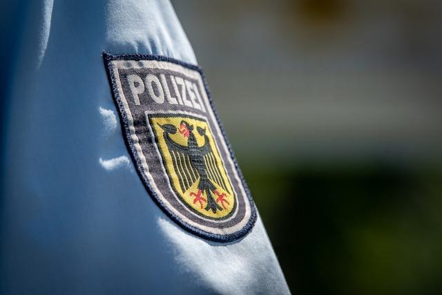 Exhibitionist entblt sich in der S5 zwischen Schopfheim und Lrrach vor einer 14-Jhrigen