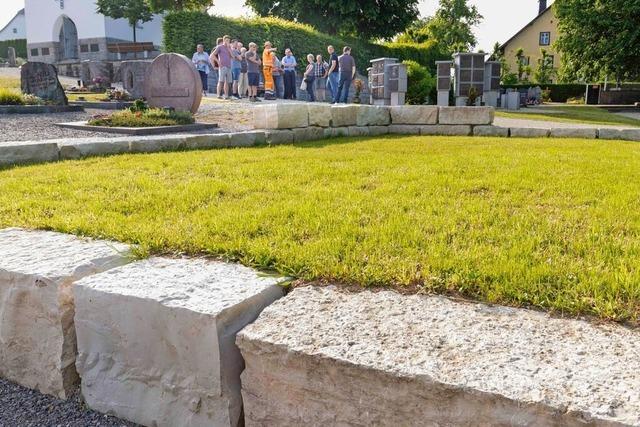 Die Grafenhausener Friedhofsgestaltung wird zum Stein des Anstoes
