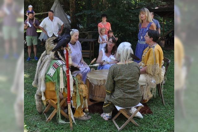 Westernclubs: Sensibel mit indigenem Kulturgut umgehen