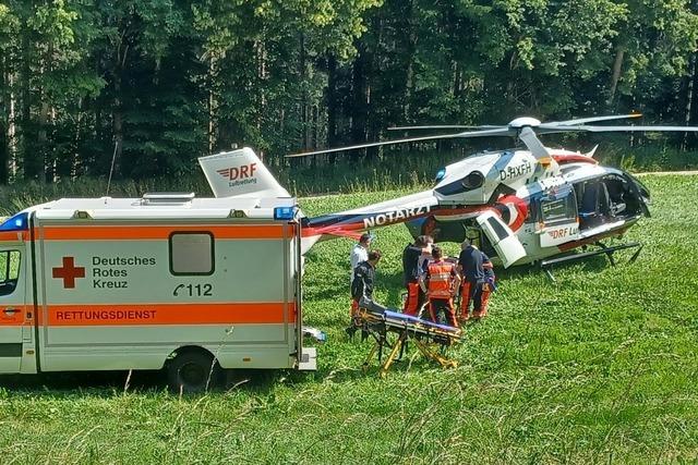 Motorradfahrer schwebt nach Frontalunfall mit Bus nahe der Wutachmhle in Lebensgefahr