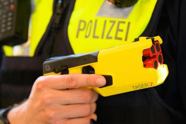 Taser im Streifendienst:  Freiburg, Titisee-Neustadt und Weil am Rhein sollen testen