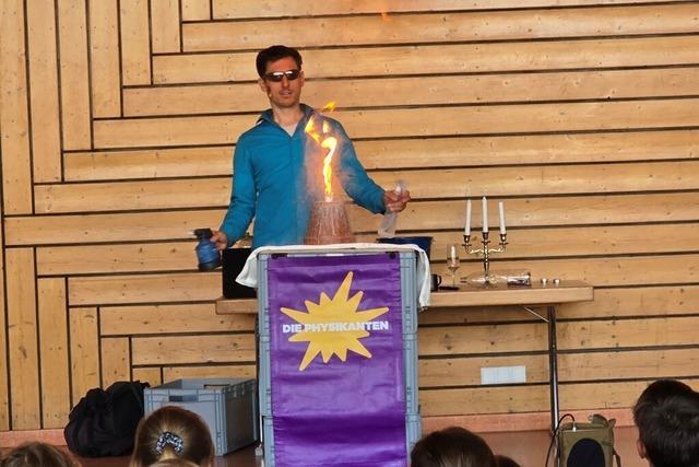 Familienfest der Stadtwerke Emmendingen lockt mit Entenrennen und Mitmachaktionen