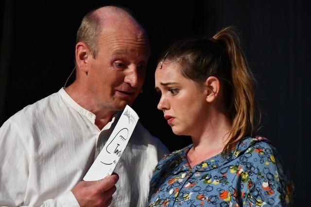 Burgfestspiele Rtteln: Theater mit Nachspiel in Lrrach